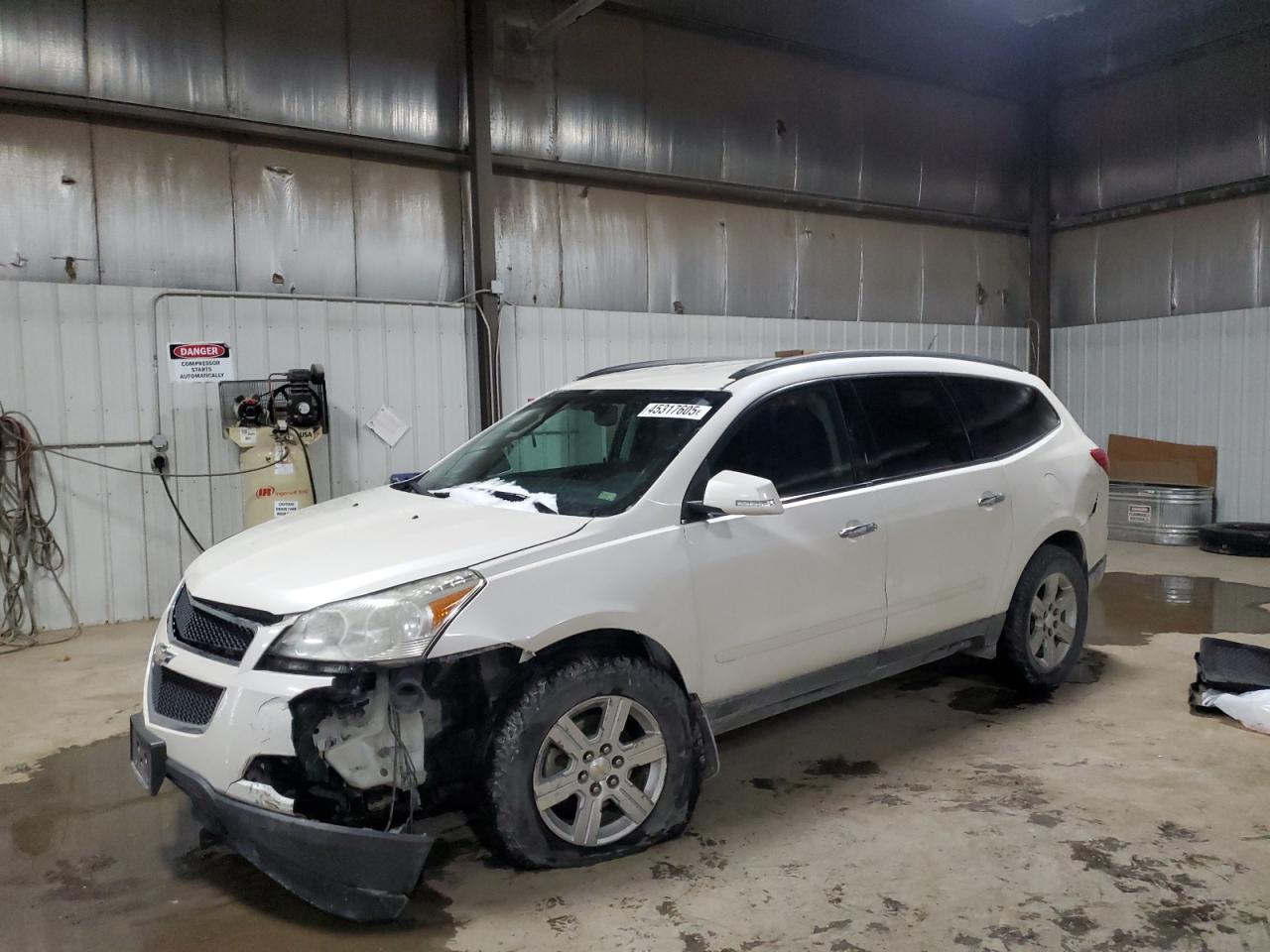 CHEVROLET TRAVERSE L 2011