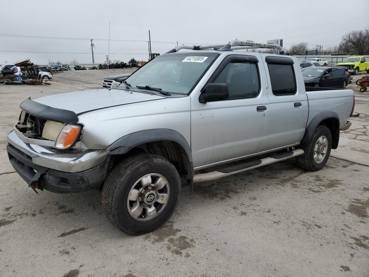 NISSAN FRONTIER C 2000
