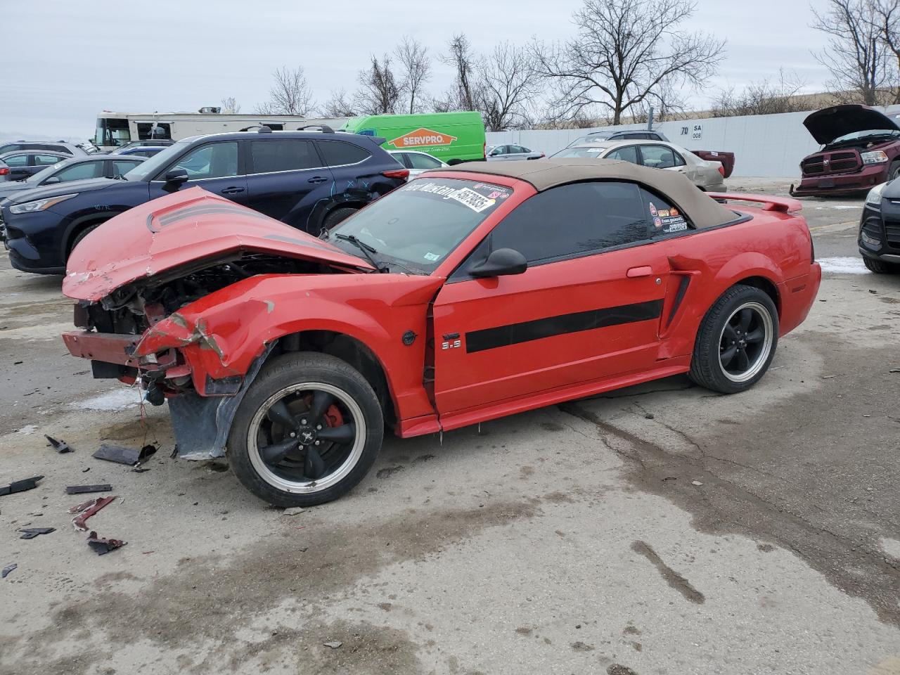 FORD MUSTANG 2004