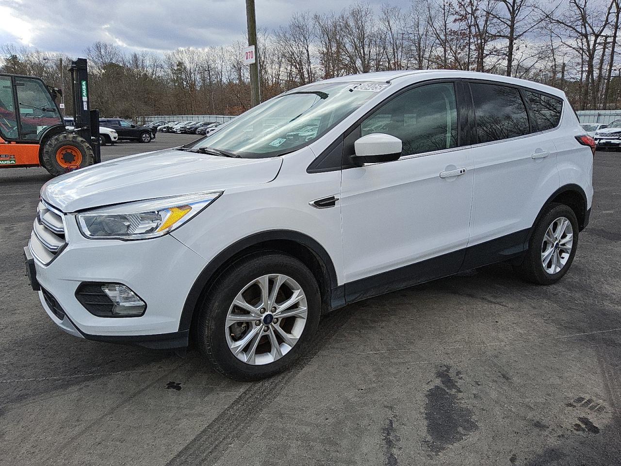 FORD ESCAPE SE 2019