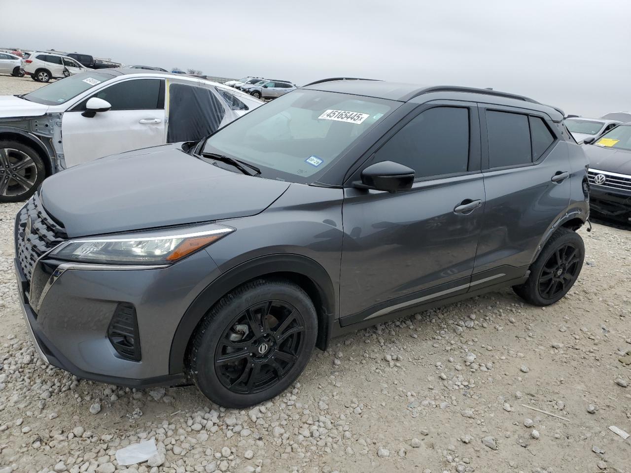 NISSAN KICKS SR 2021