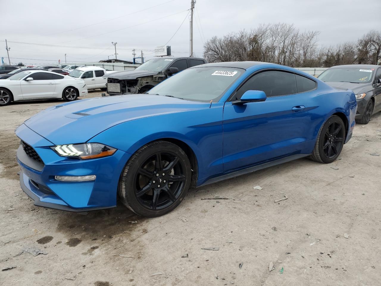FORD MUSTANG 2020