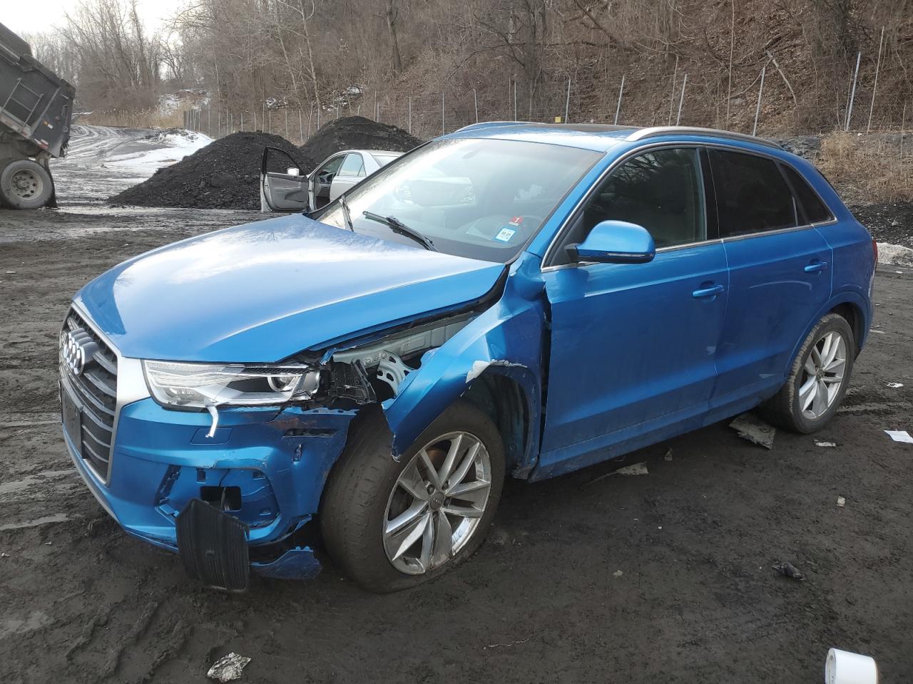 AUDI Q3 PREMIUM 2016