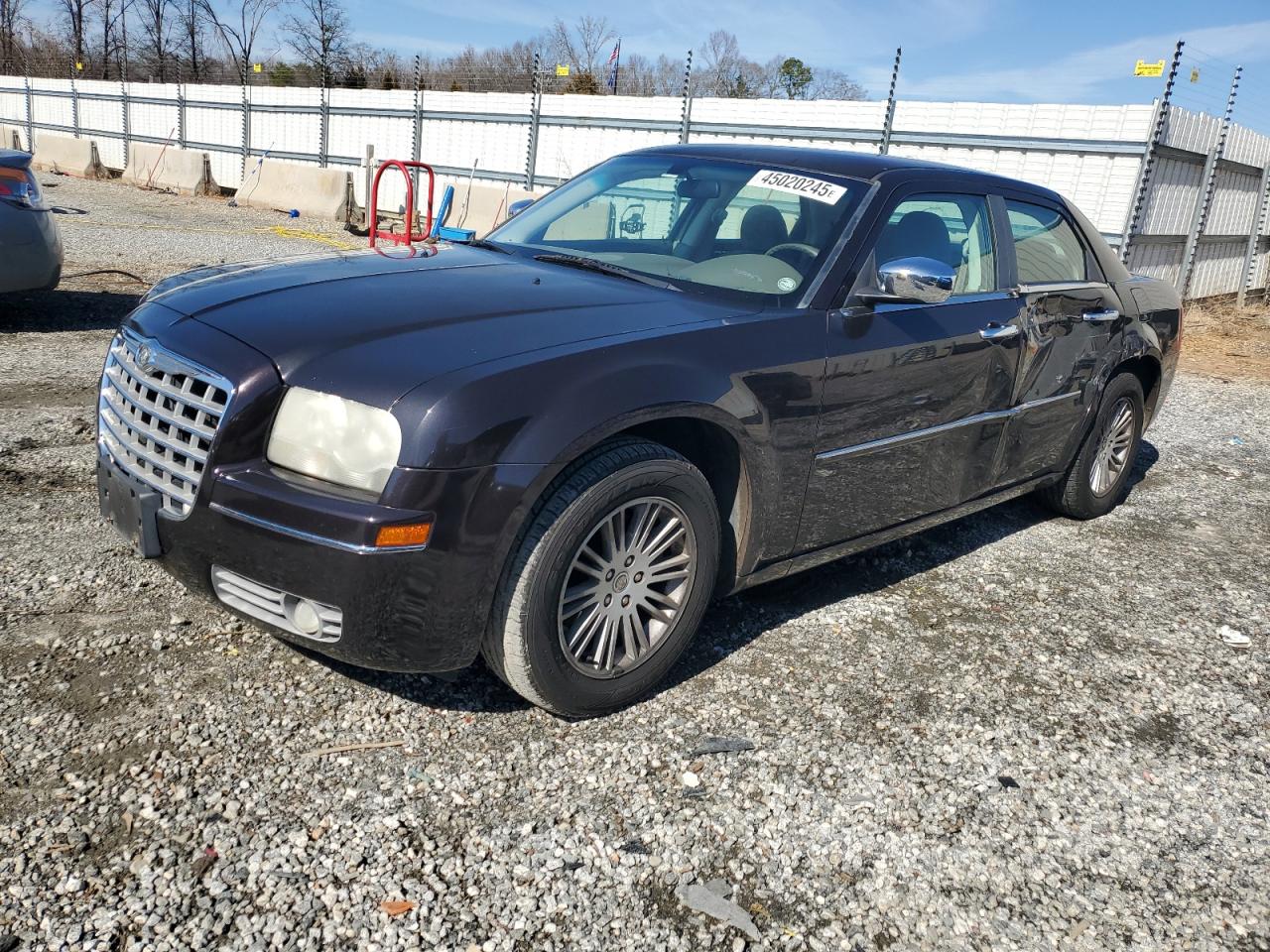 CHRYSLER 300 TOURIN 2010