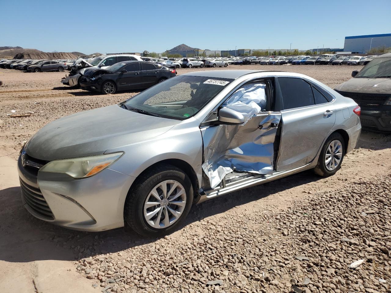 TOYOTA CAMRY LE 2016