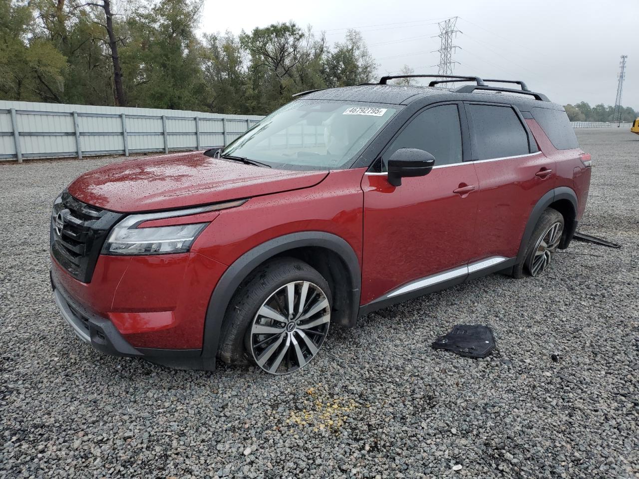 NISSAN PATHFINDER 2024
