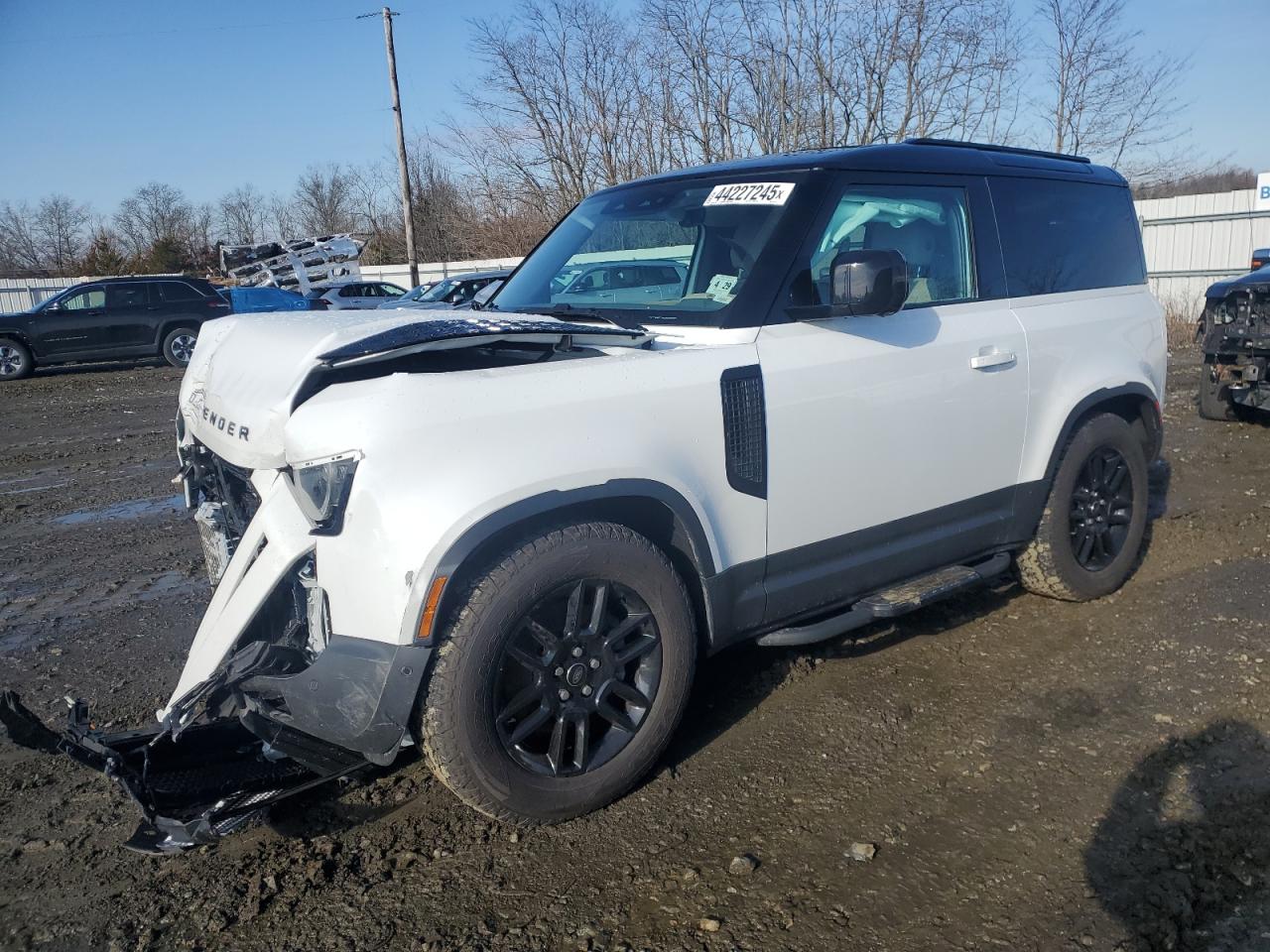 LAND ROVER DEFENDER 9 2024