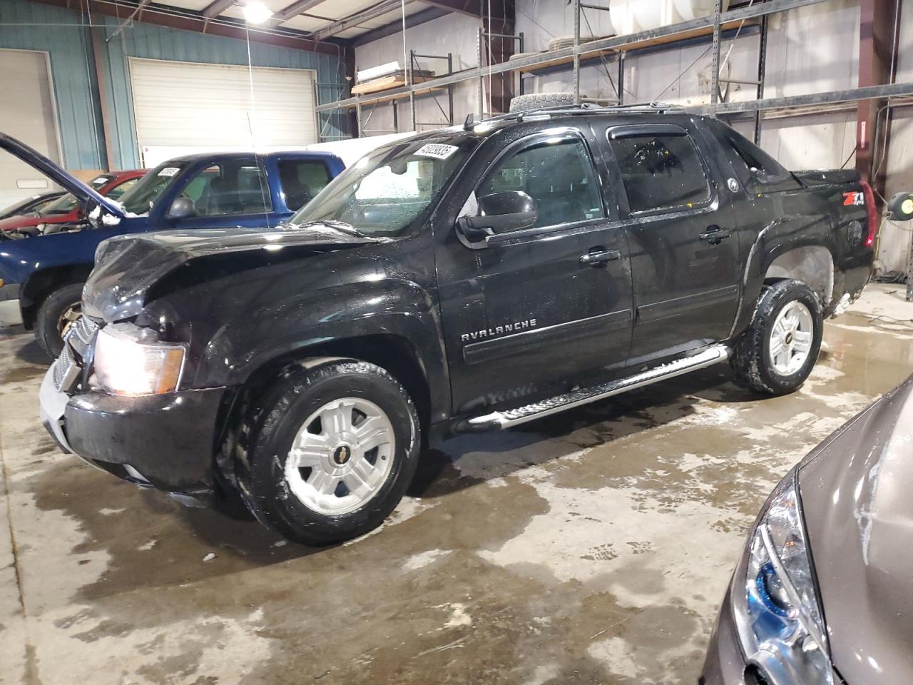 CHEVROLET AVALANCHE 2013
