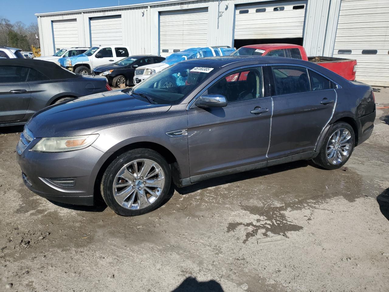 FORD TAURUS LIM 2011
