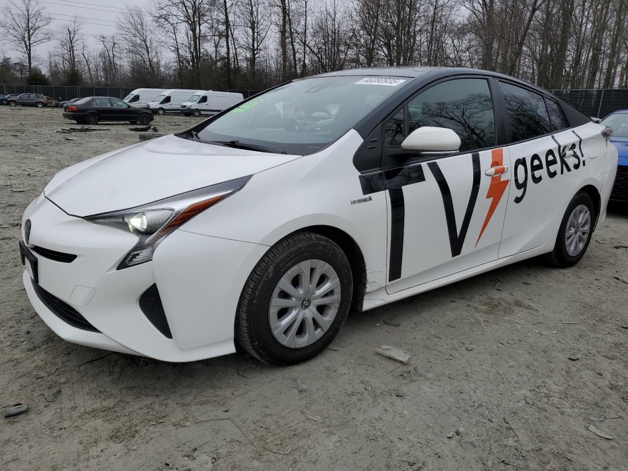 TOYOTA PRIUS 2017
