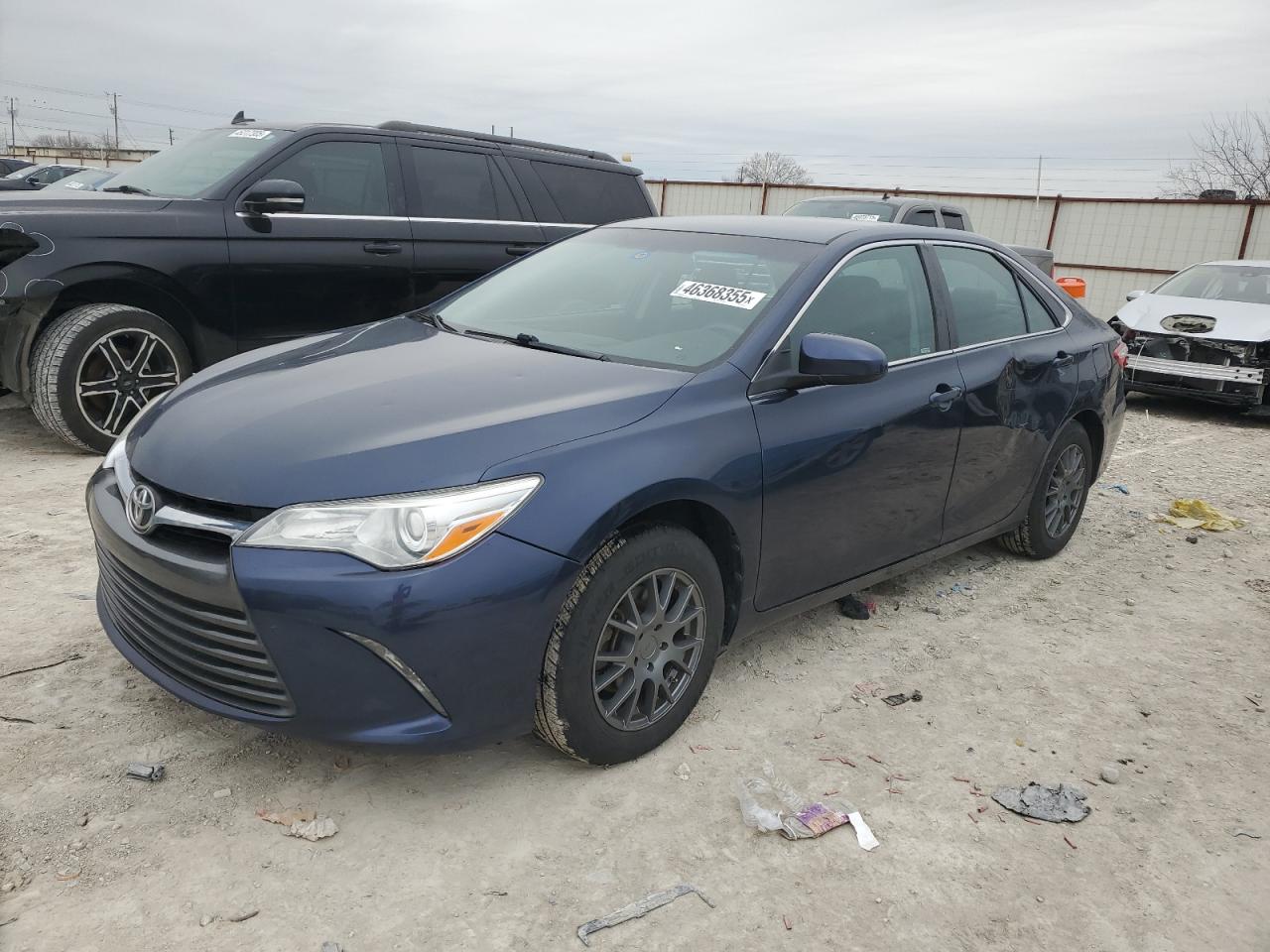 TOYOTA CAMRY LE 2020