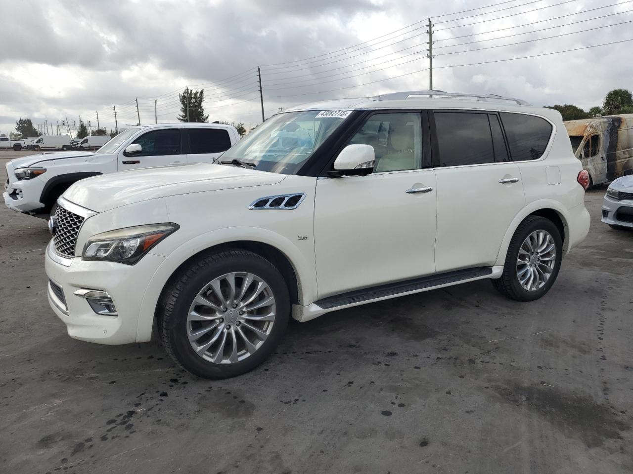 INFINITI QX80 2015