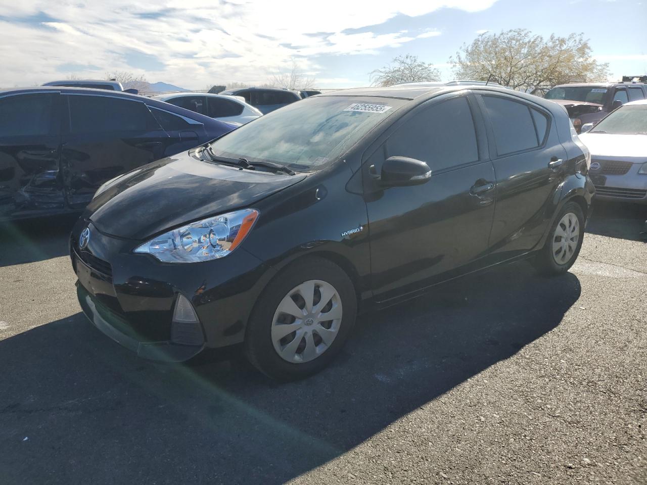 TOYOTA PRIUS C 2012