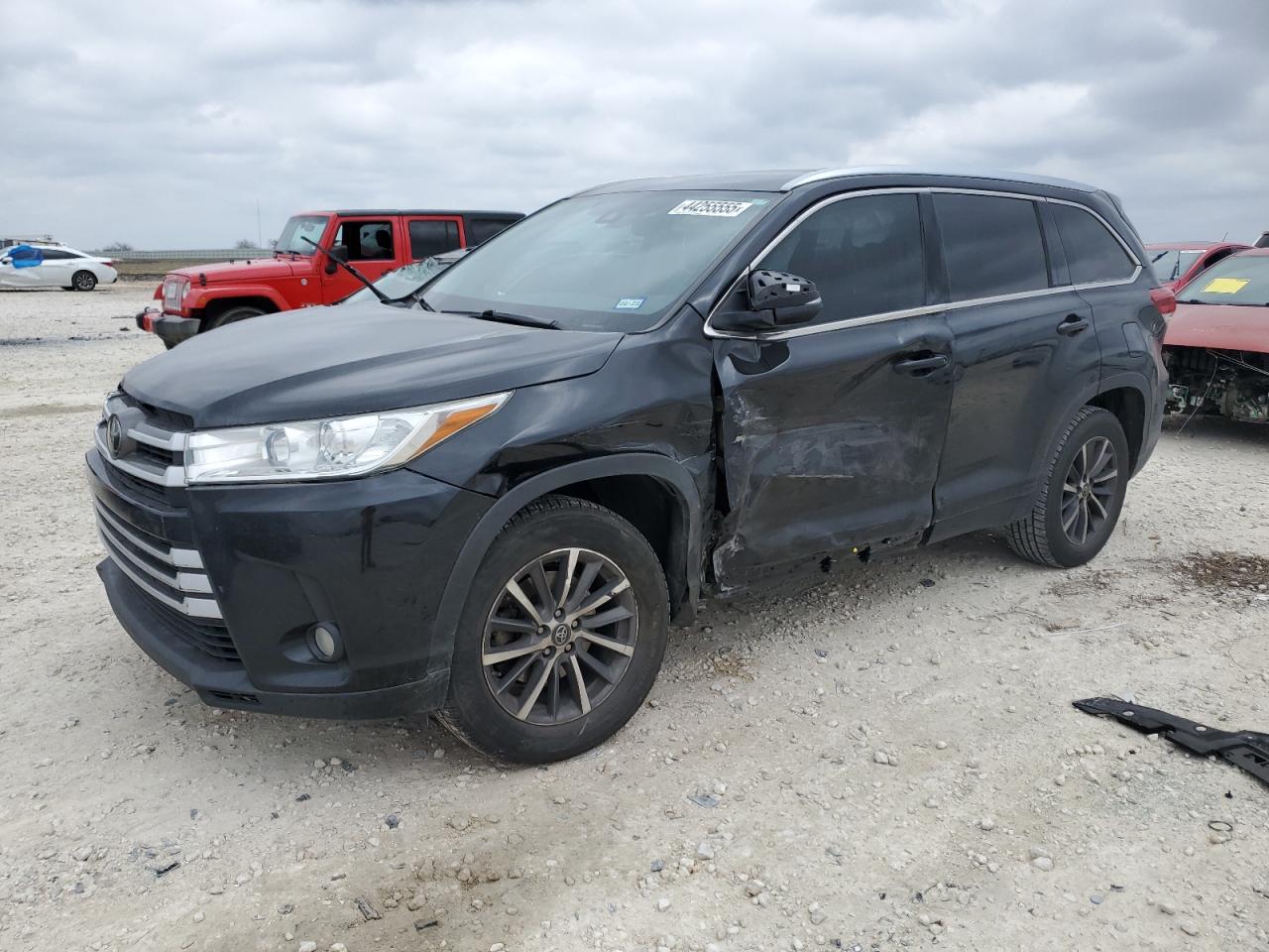 TOYOTA HIGHLANDER 2017