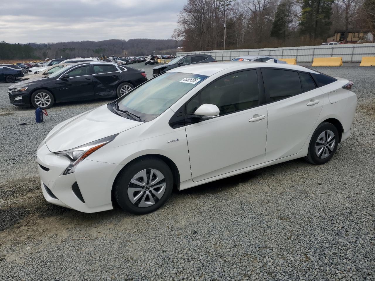 TOYOTA PRIUS 2016