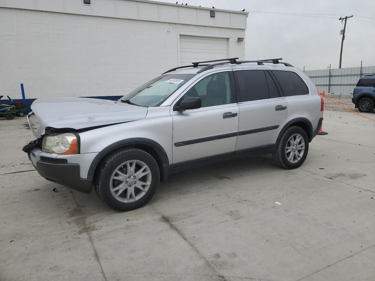 VOLVO XC90 T6 2004