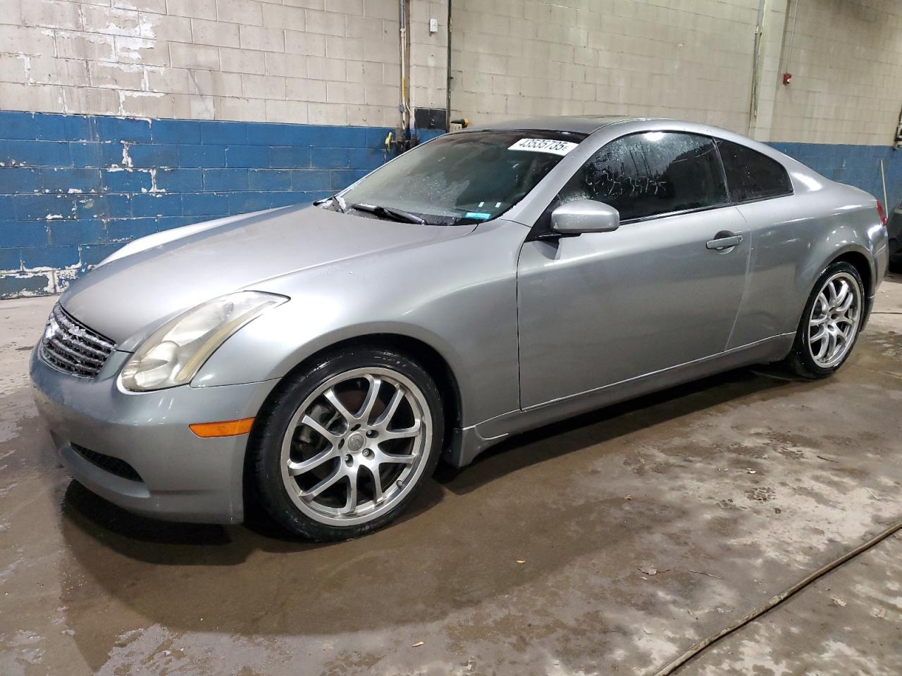 INFINITI G35 2005
