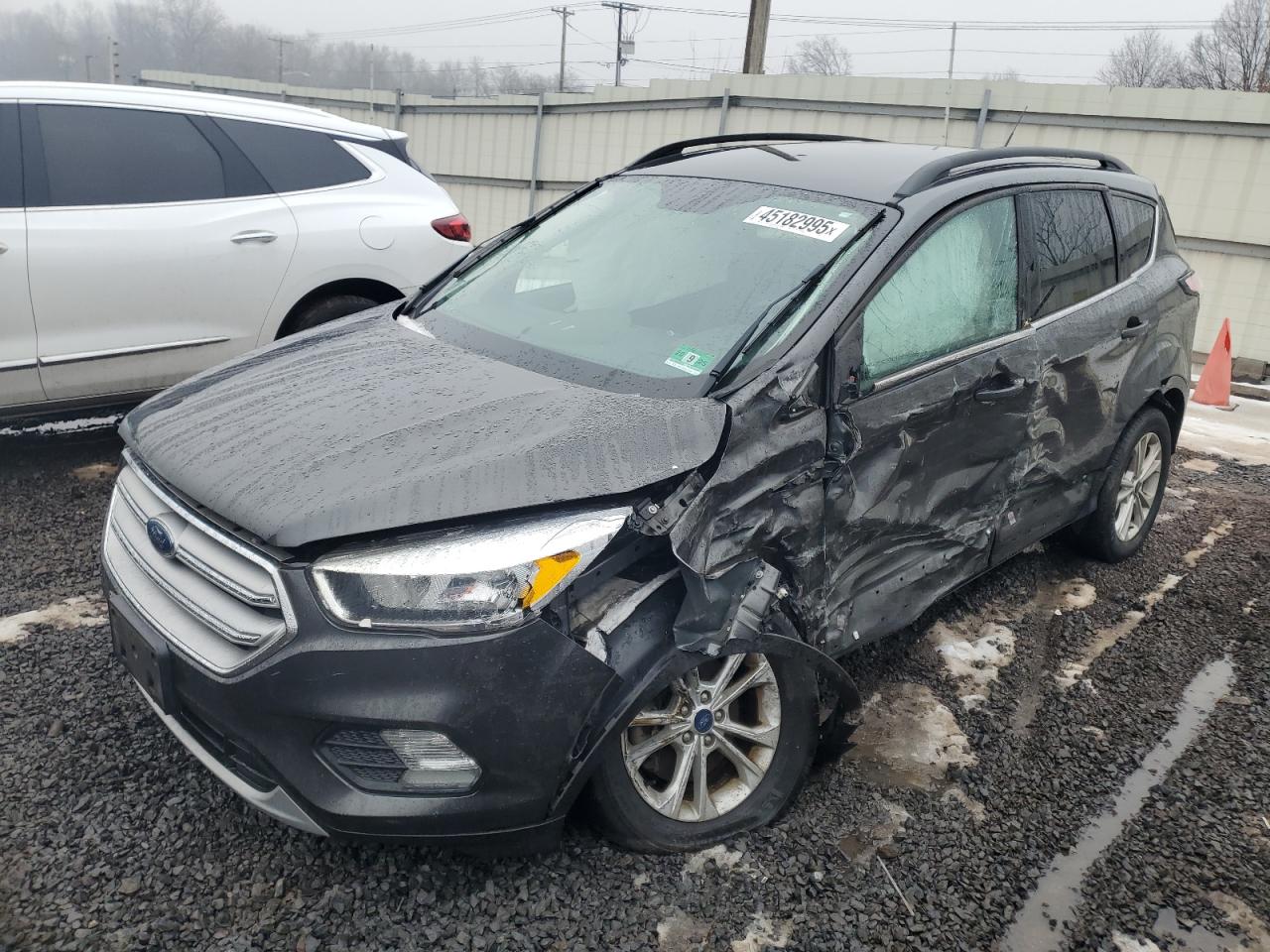FORD ESCAPE SE 2018