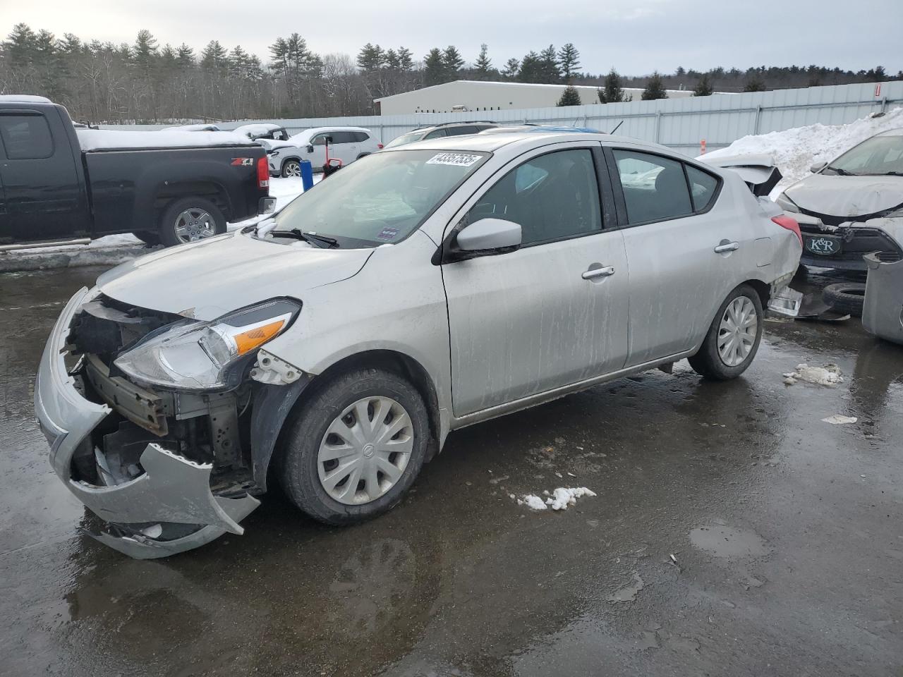 NISSAN VERSA S 2015