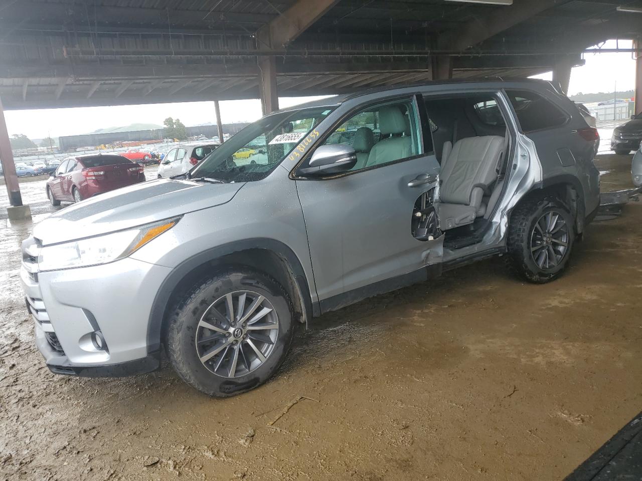 TOYOTA HIGHLANDER 2019