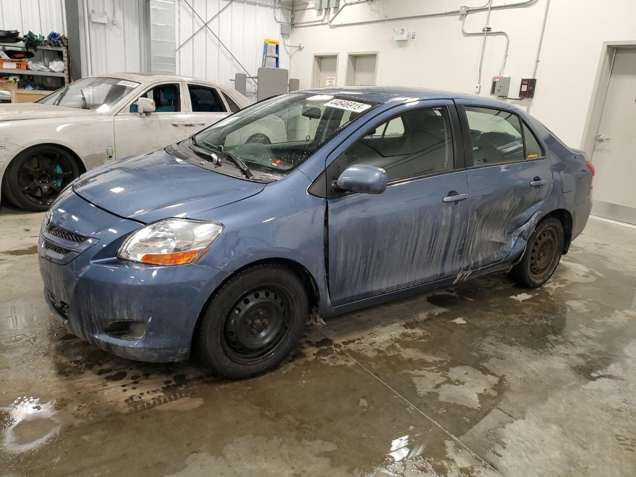 TOYOTA YARIS 2008