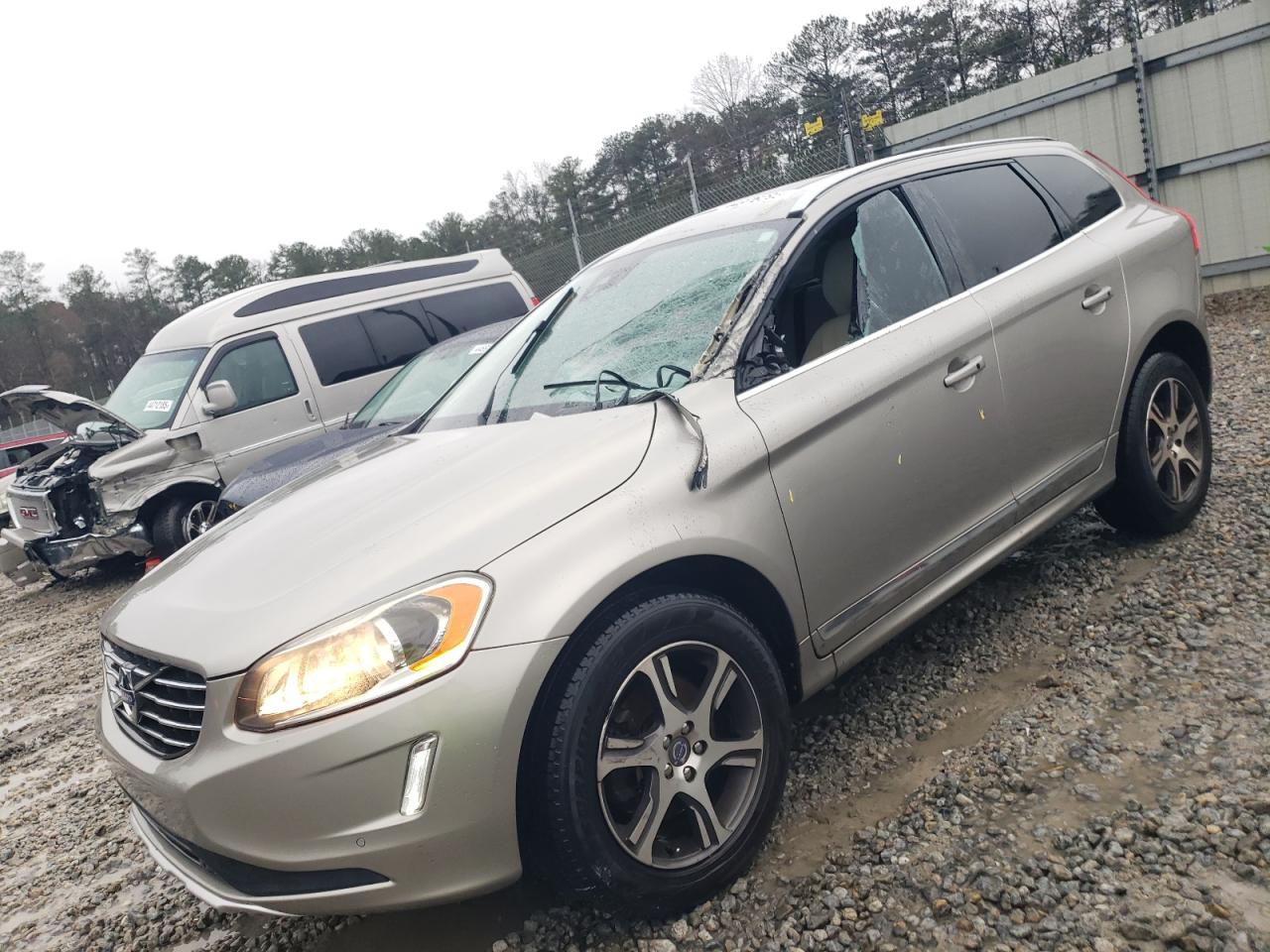 VOLVO XC60 T6 PR 2015