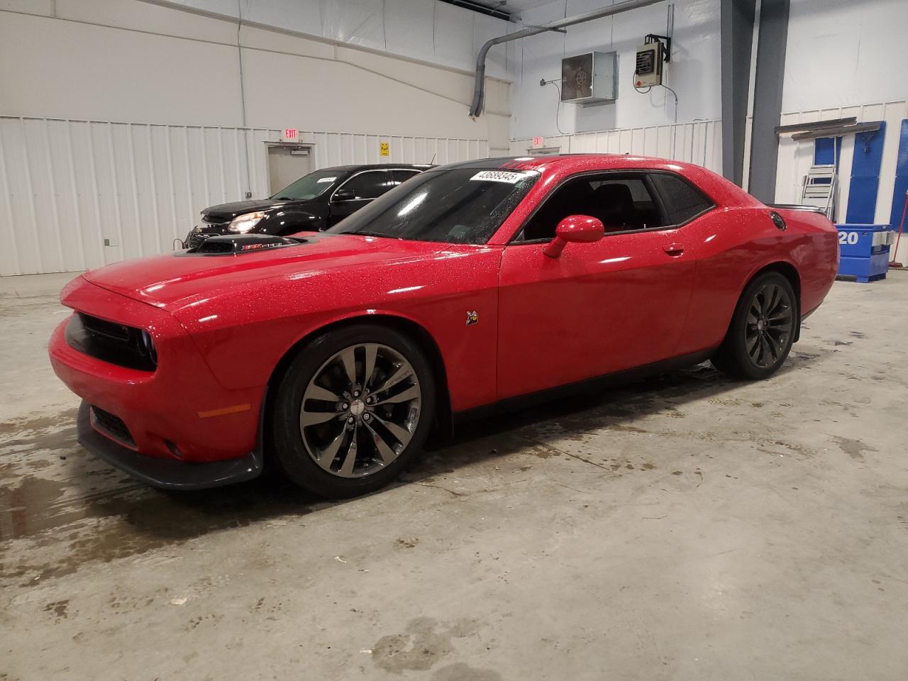 DODGE CHALLENGER 2016