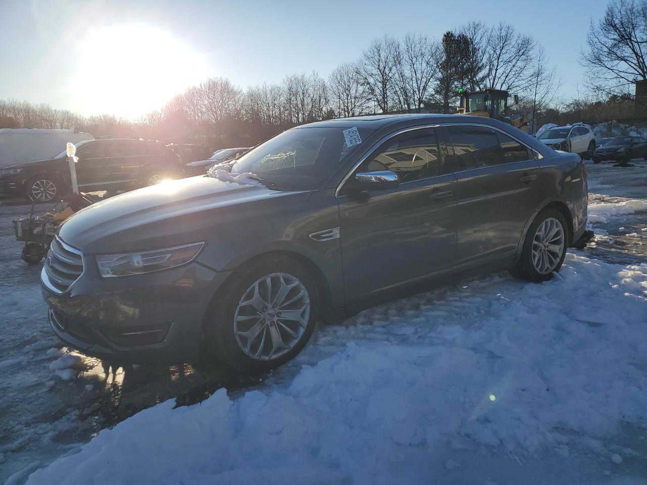 FORD TAURUS LIM 2016