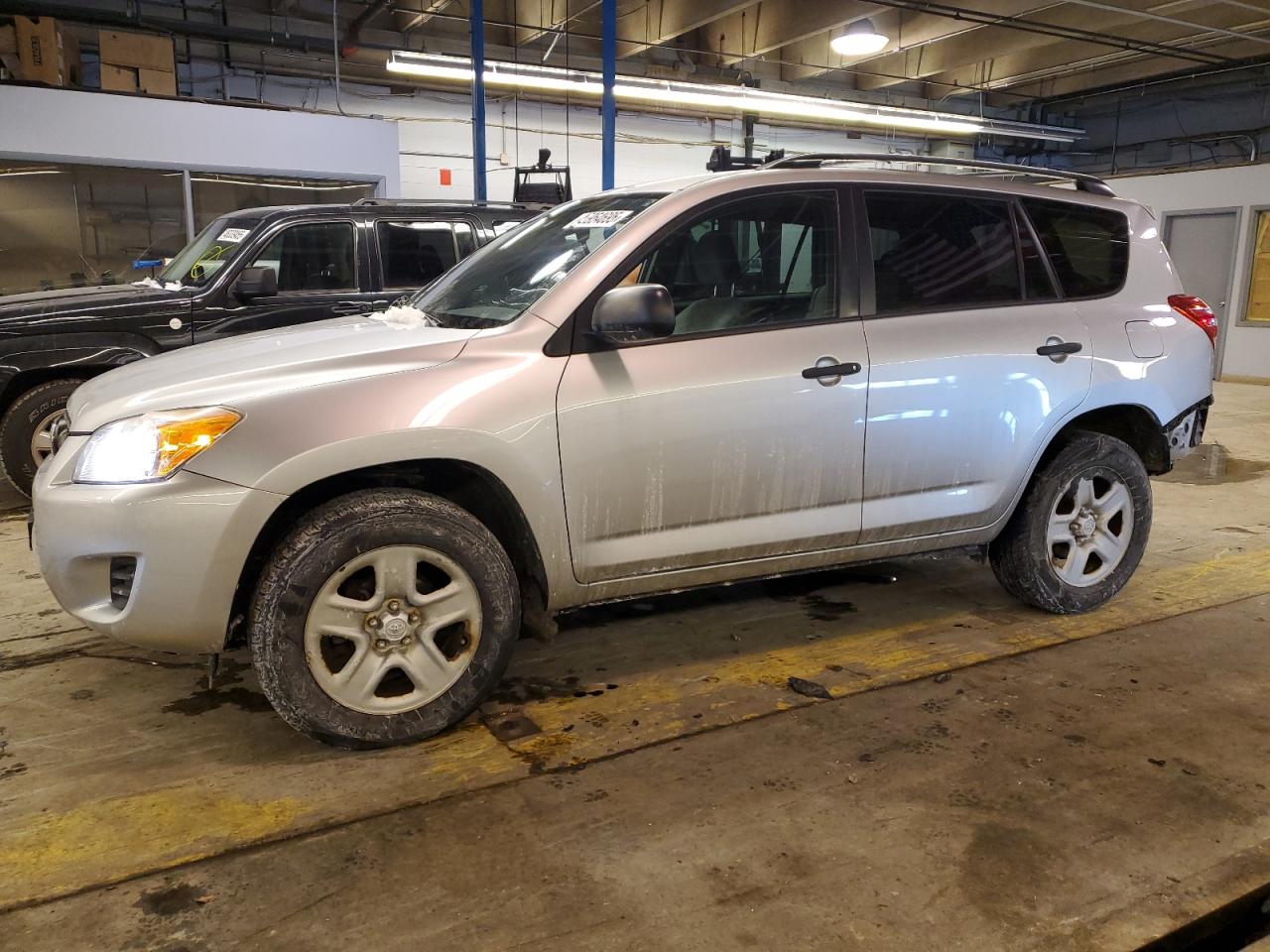 TOYOTA RAV4 2012