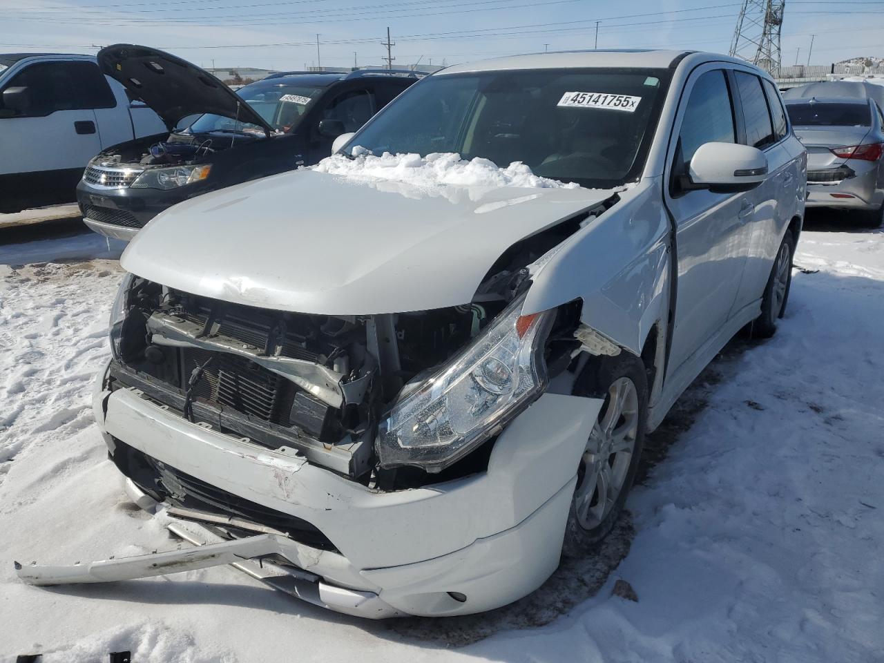 MITSUBISHI OUTLANDER 2014