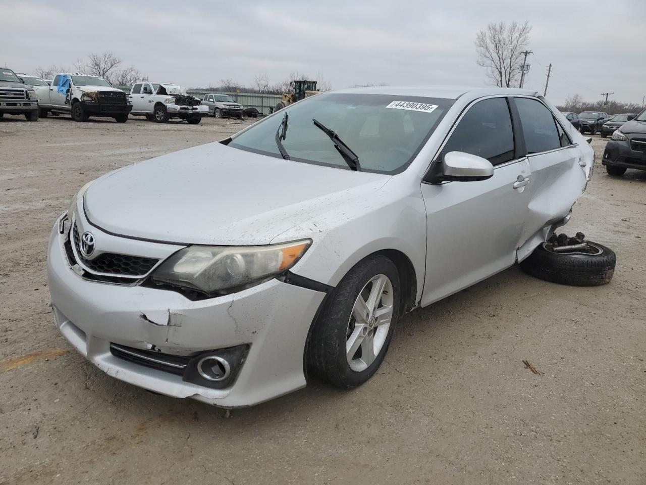 TOYOTA CAMRY L 2014