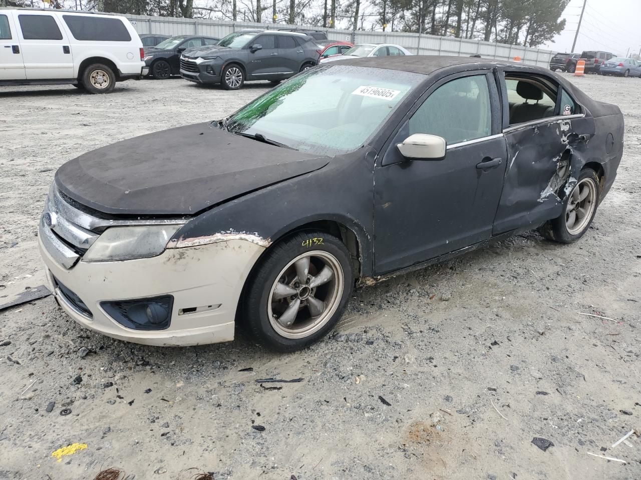 FORD FUSION SE 2011