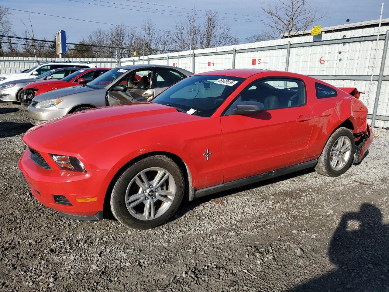FORD MUSTANG 2010
