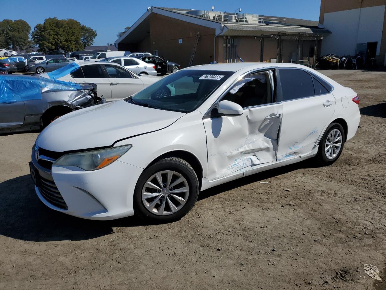 TOYOTA CAMRY LE 2015