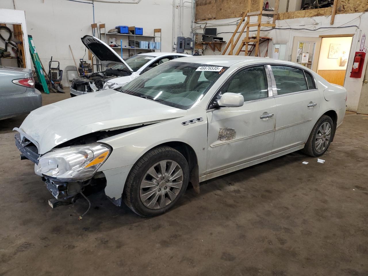 BUICK LUCERNE CX 2010