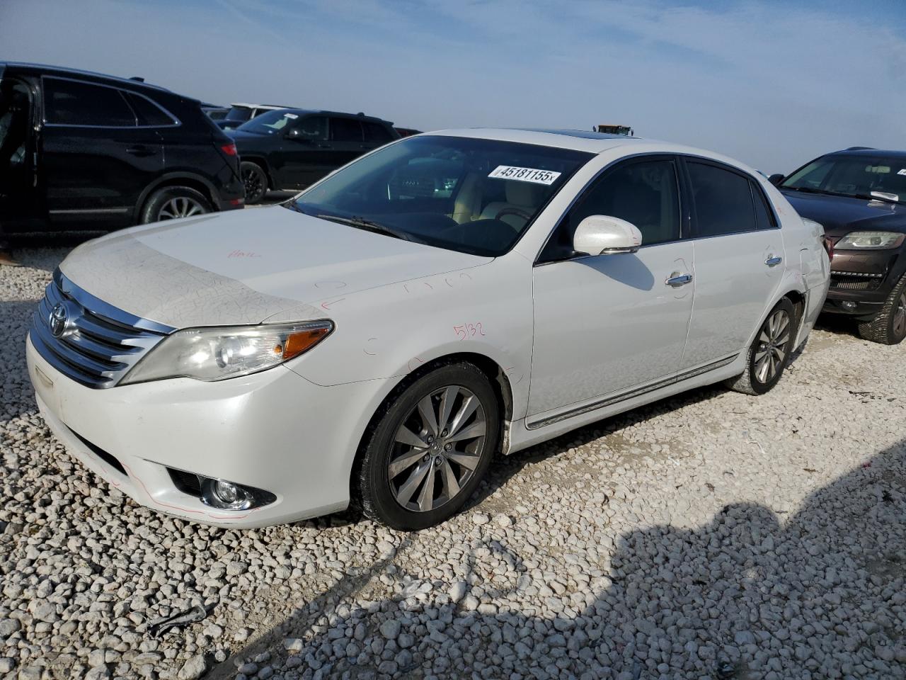 TOYOTA AVALON BAS 2011