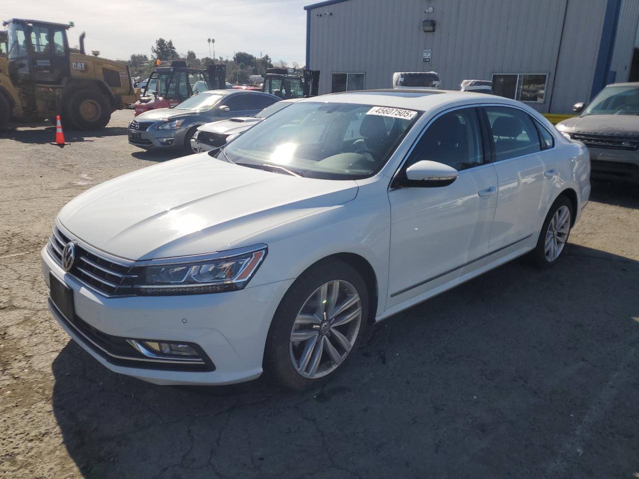 VOLKSWAGEN PASSAT SE 2017