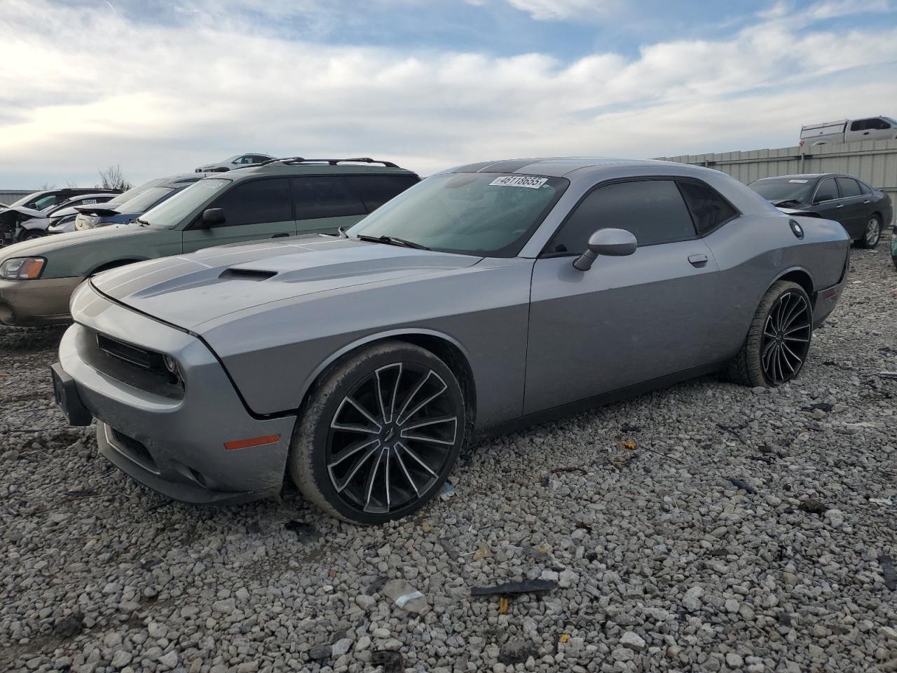 DODGE CHALLENGER 2017