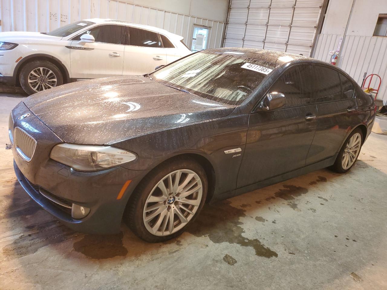 BMW 550 XI 2011