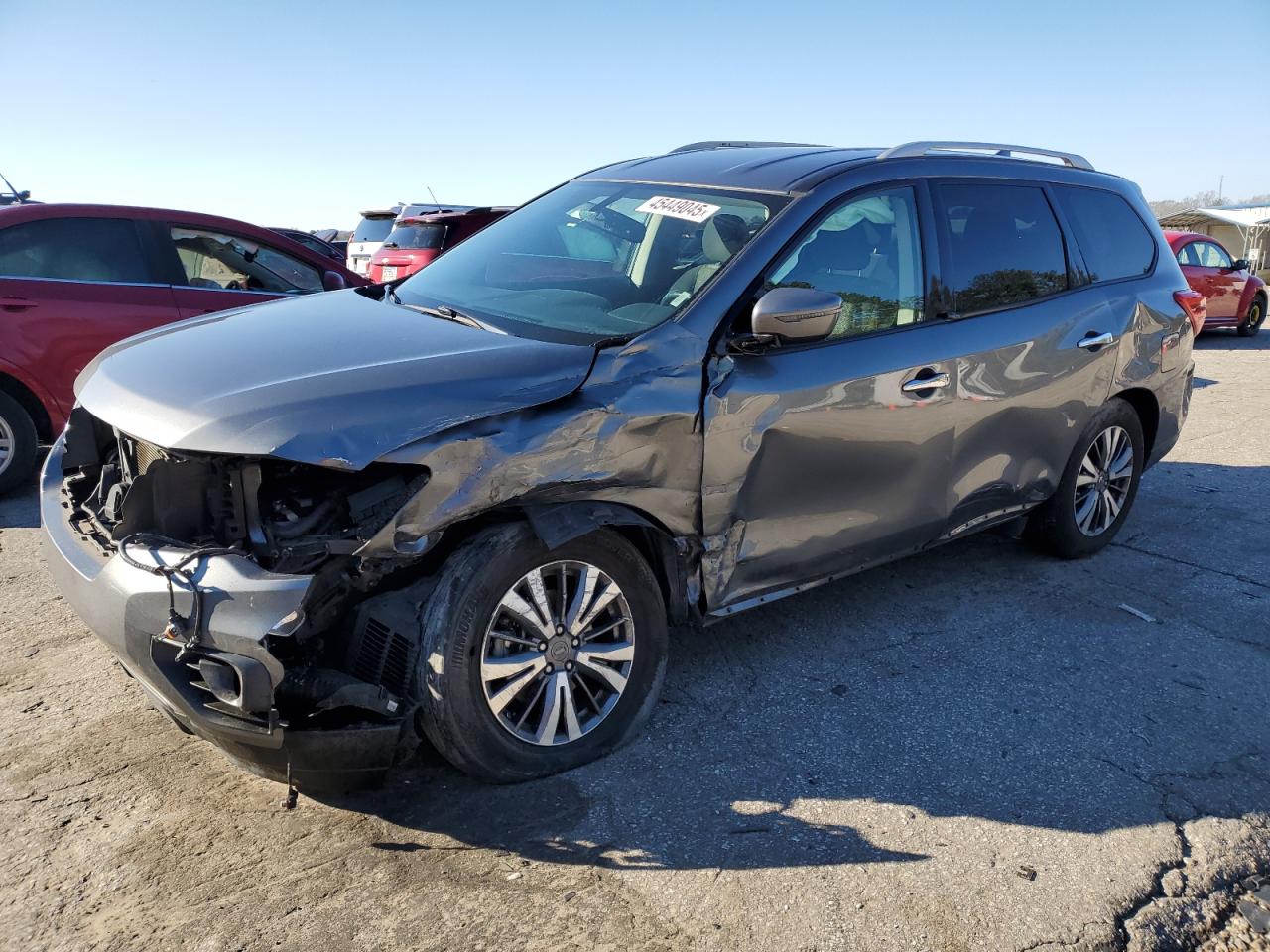 NISSAN PATHFINDER 2019
