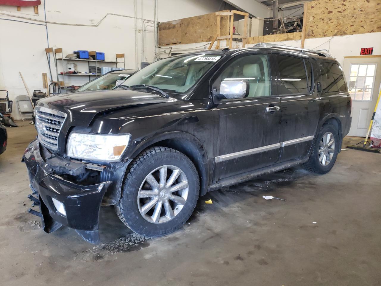 INFINITI QX56 2010