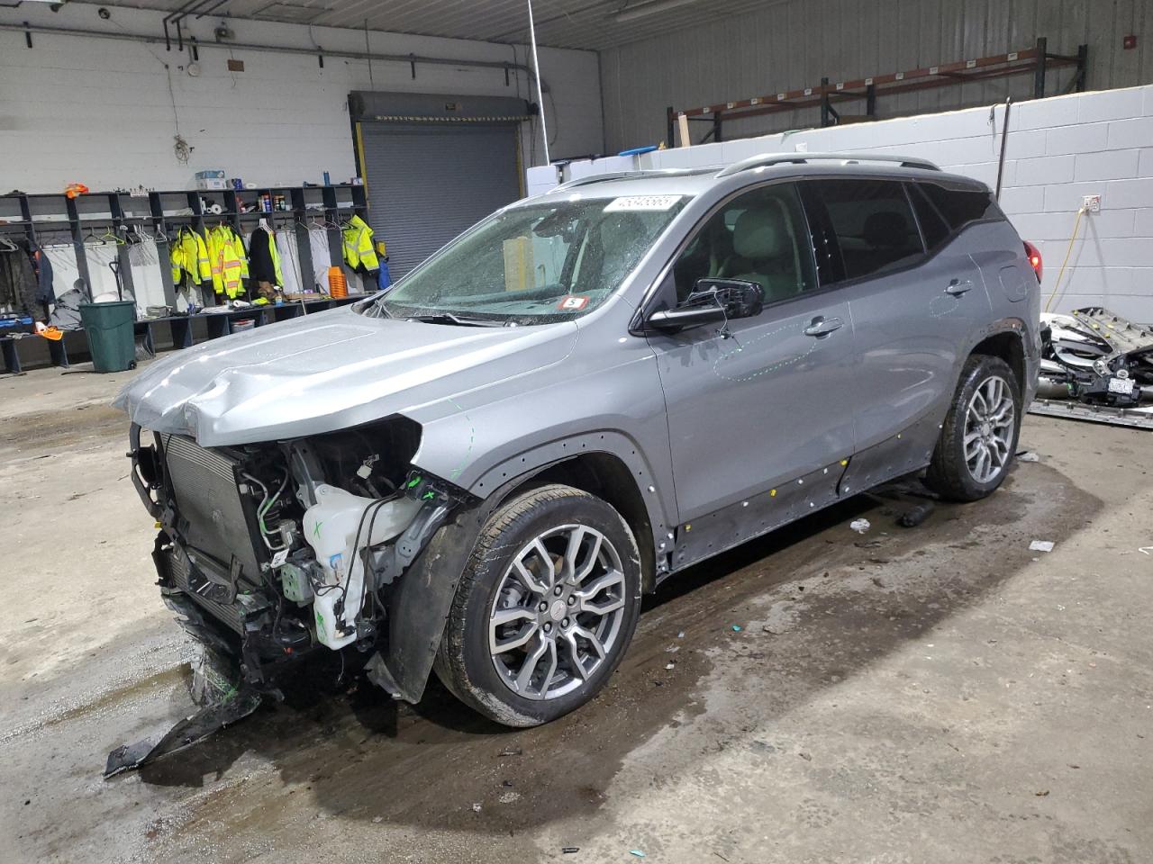 GMC TERRAIN DE 2023