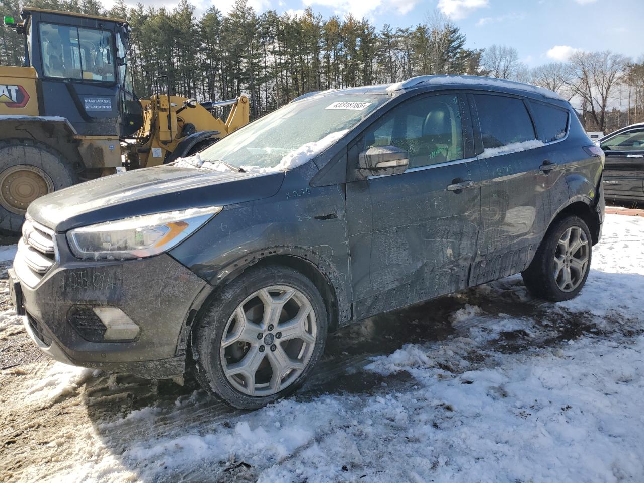 FORD ESCAPE TIT 2017