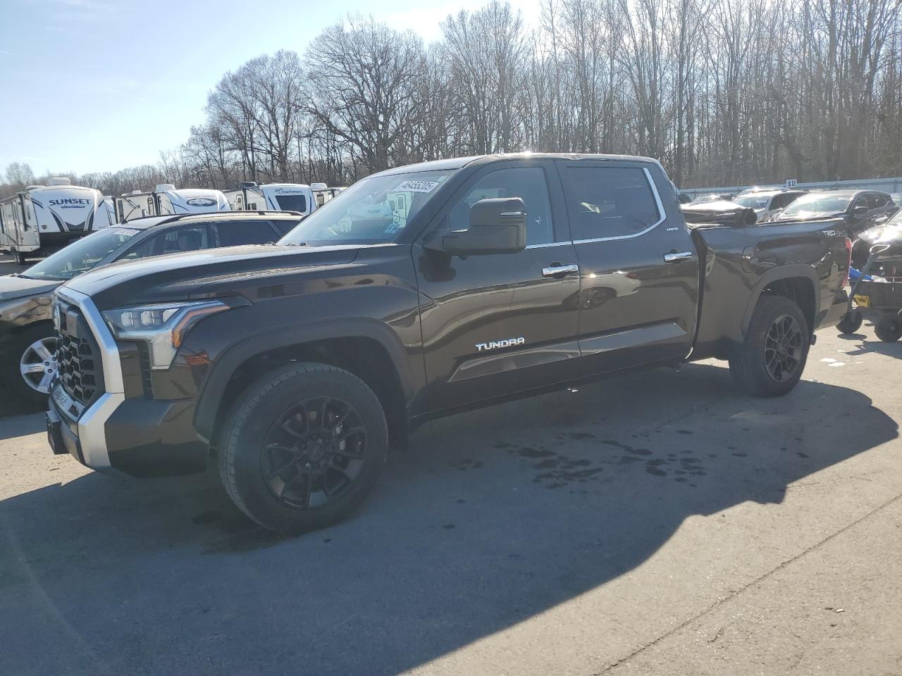 TOYOTA TUNDRA CRE 2023