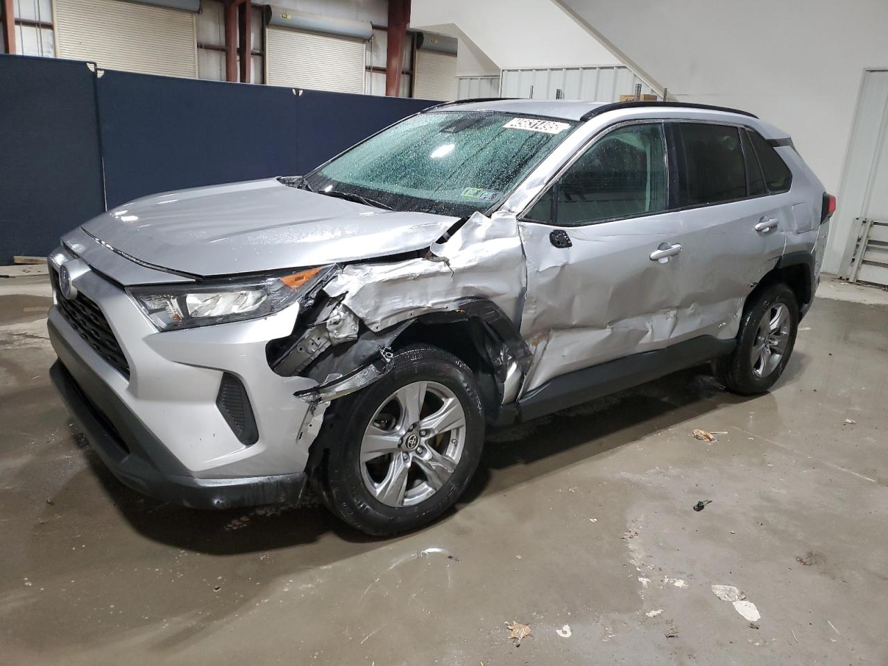 TOYOTA RAV4 LE 2022