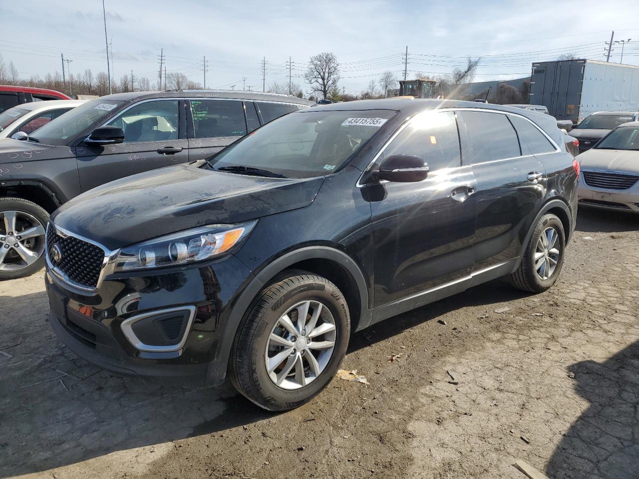 KIA SORENTO LX 2017
