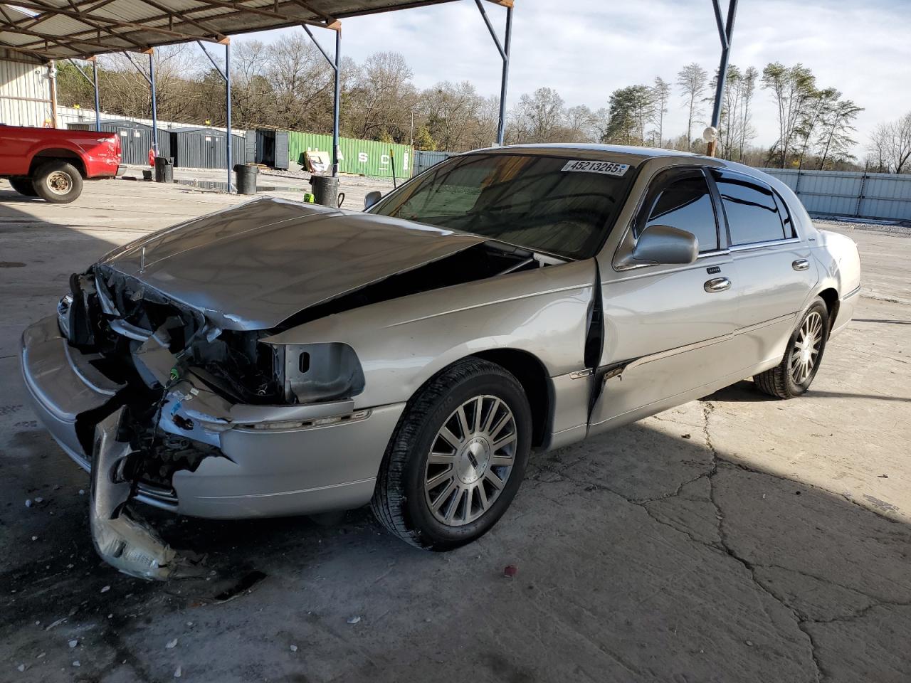 LINCOLN TOWN CAR S 2003
