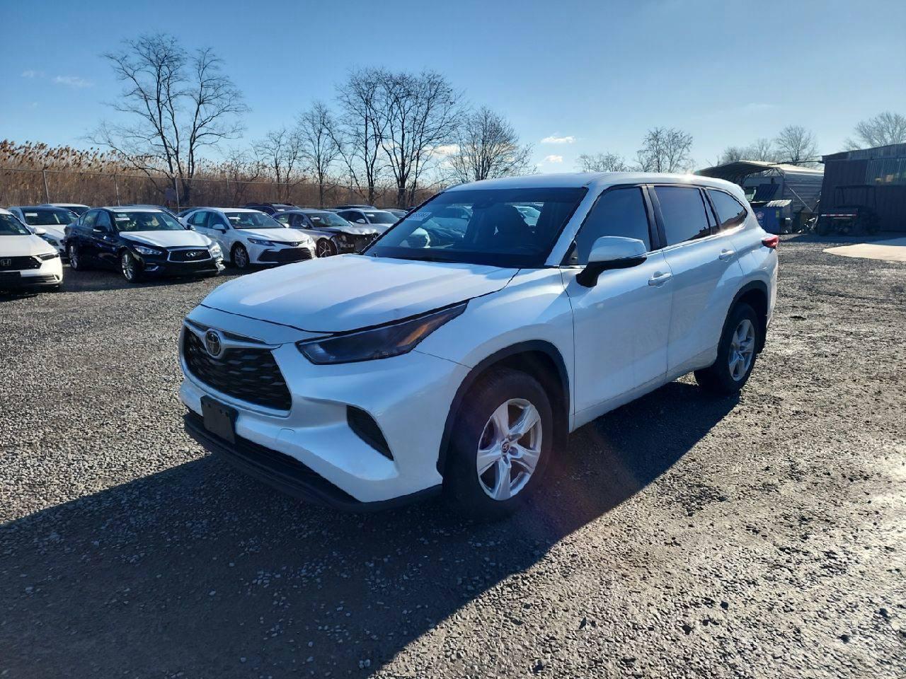 TOYOTA HIGHLANDER 2023