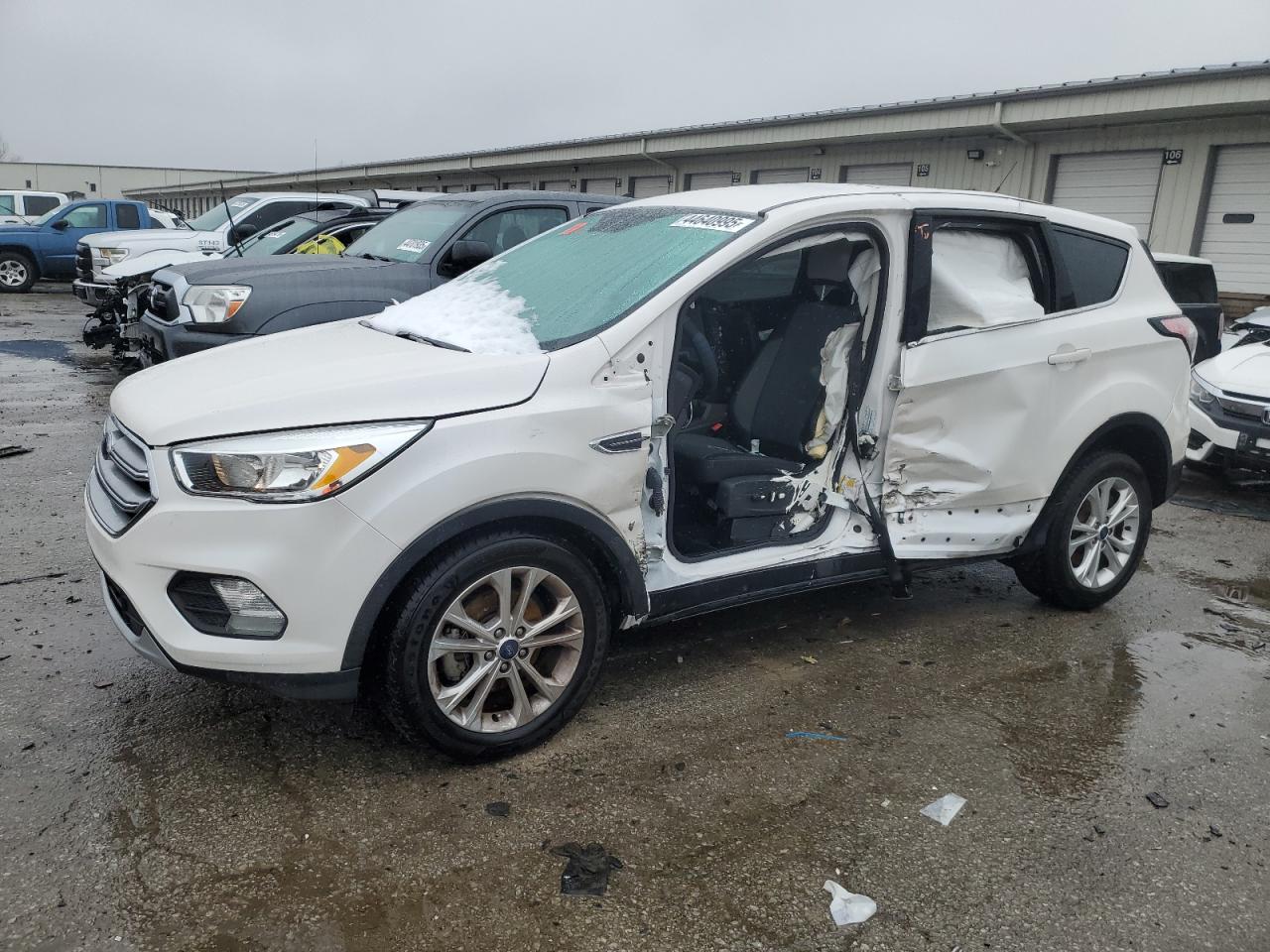 FORD ESCAPE SE 2017