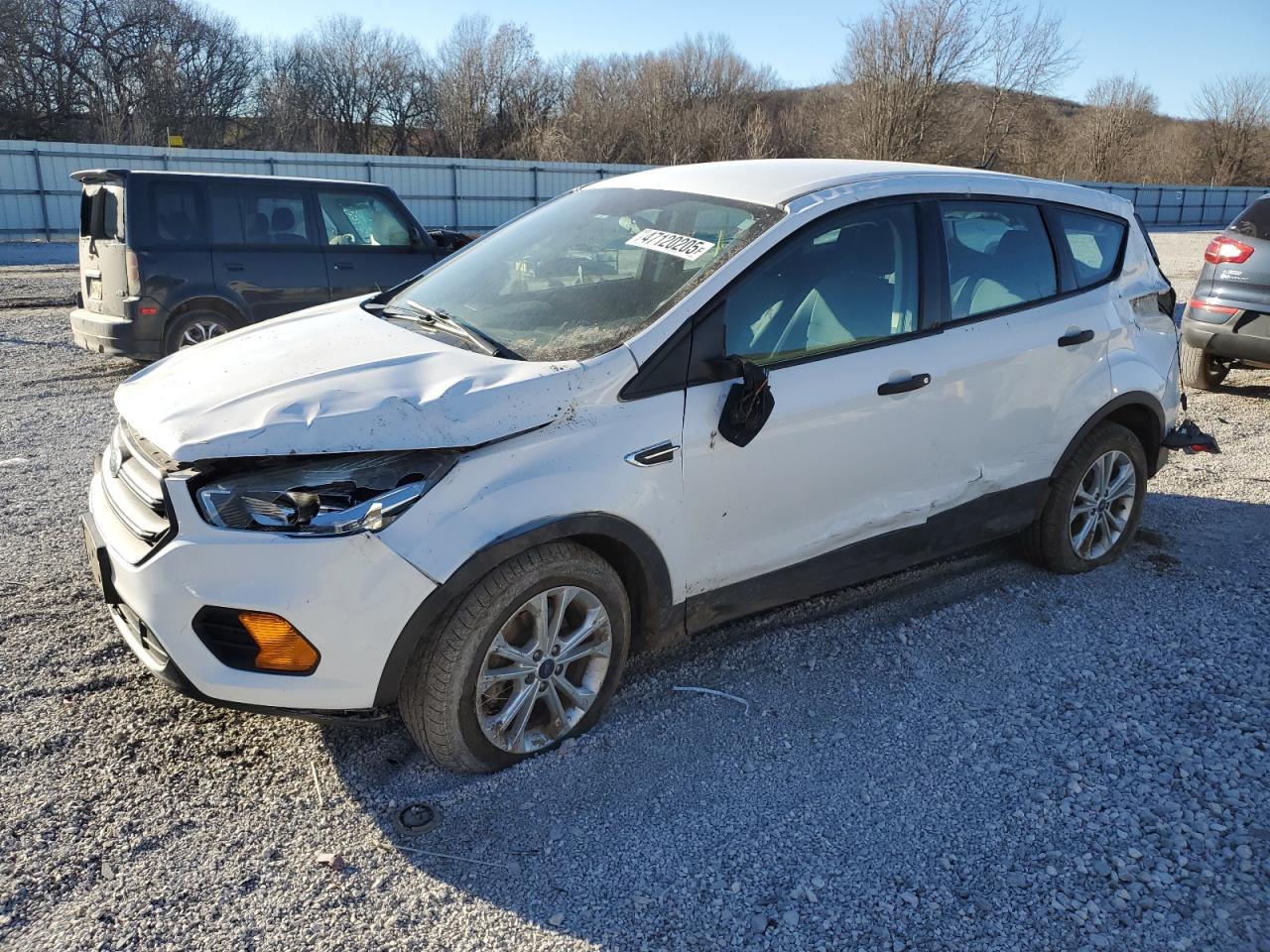 FORD ESCAPE S 2017